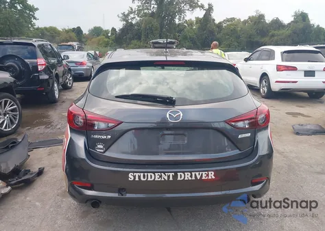 2018 Mazda Mazda3 Sport из США, поврежденный, VIN 3MZBN1K73JM265856